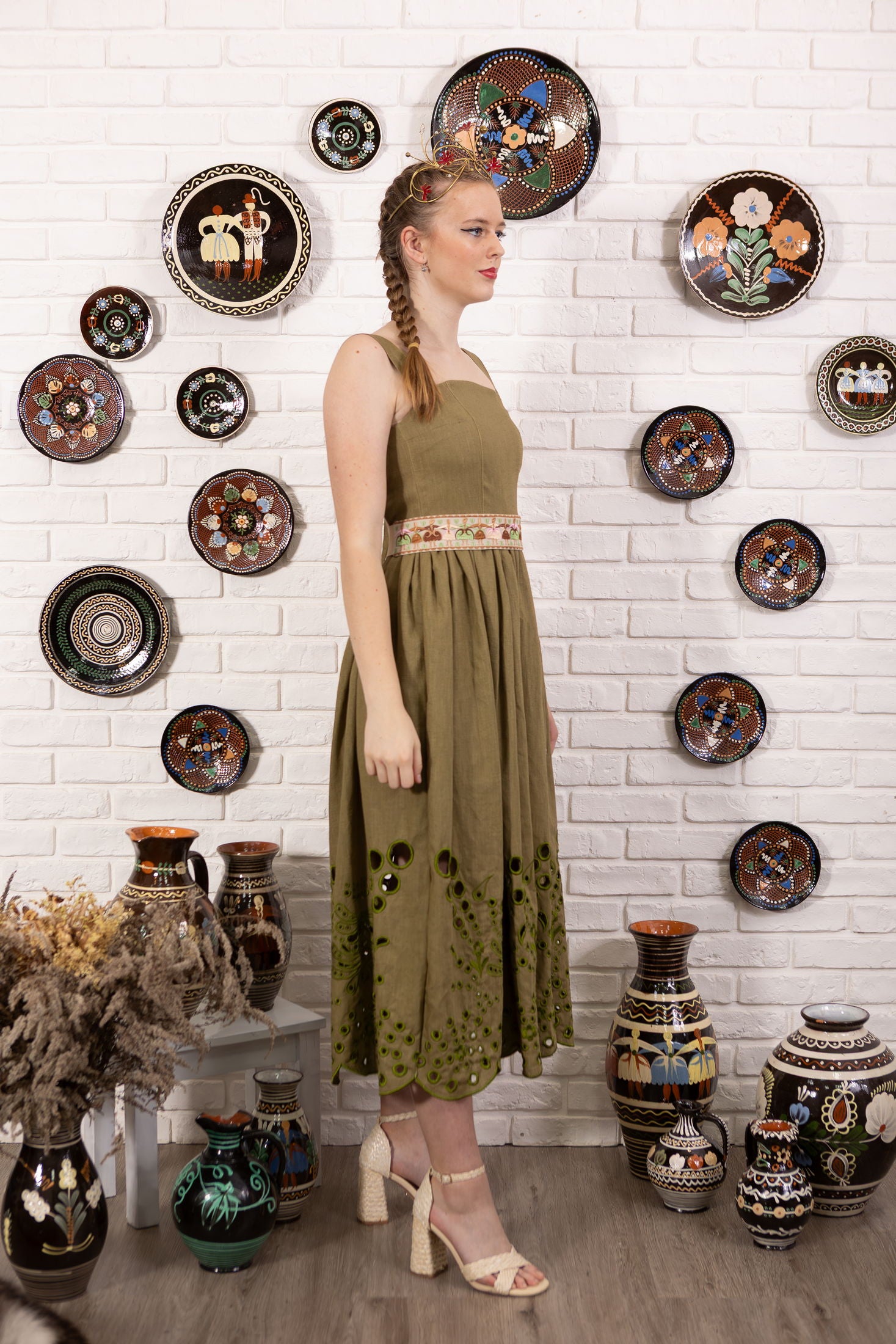 Ľanové madeirové šaty Pozdišovská karička