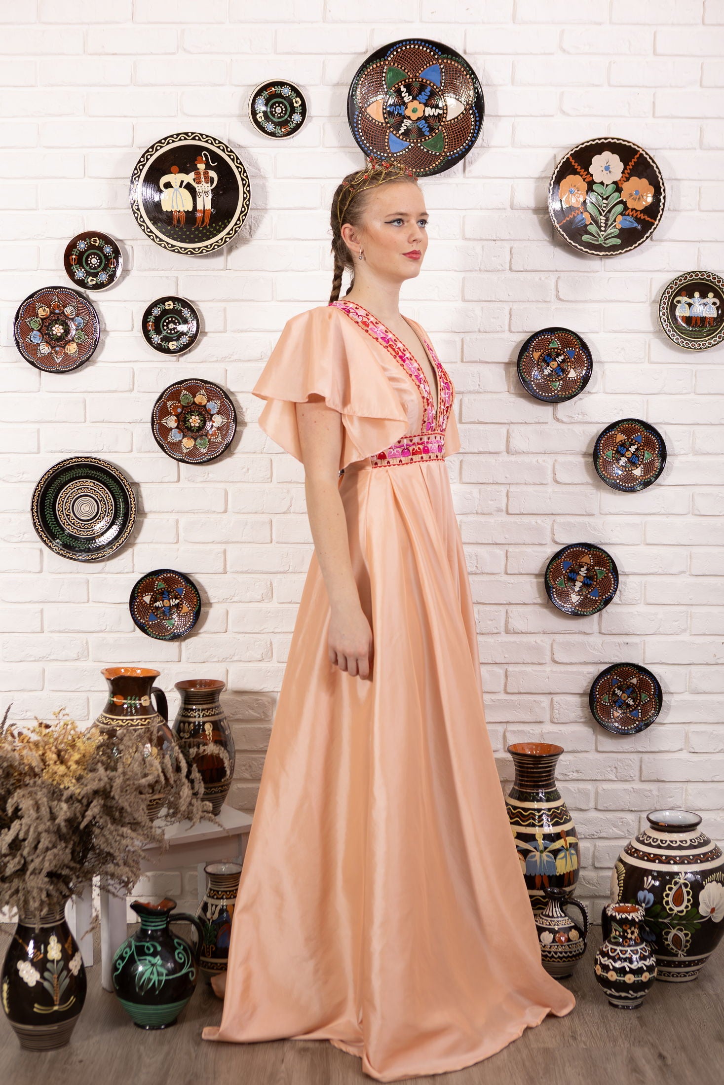 Ružové taftové šaty Pozdišovská karička