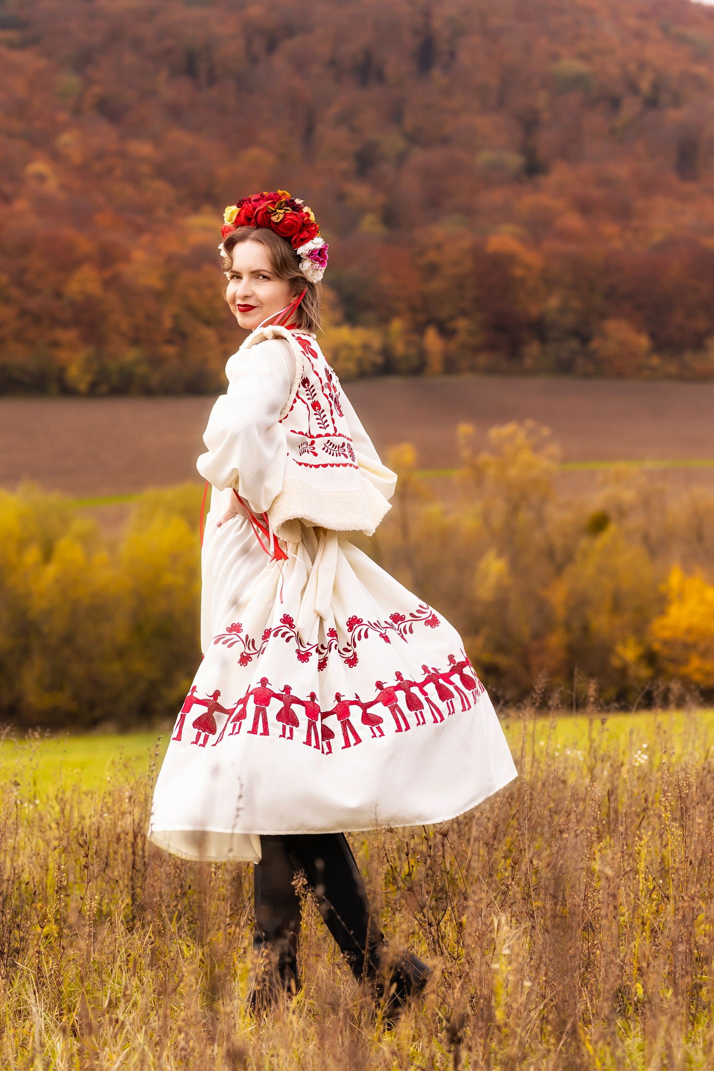 Vanilkové šaty Pozdišovská karička