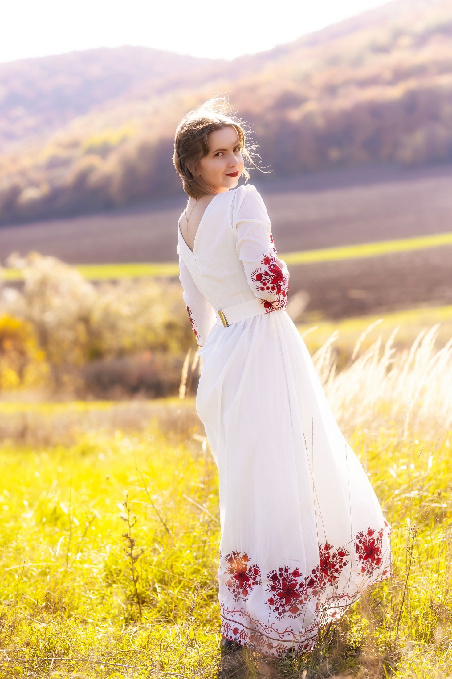 Vyšívané šaty Pozdišovská karička