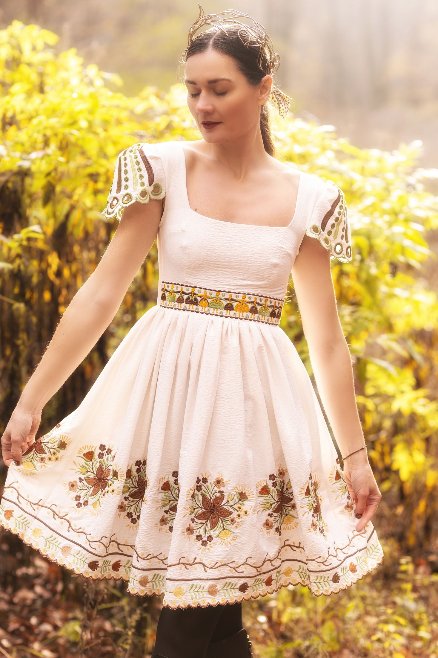 Krešové šaty Pozdišovská karička