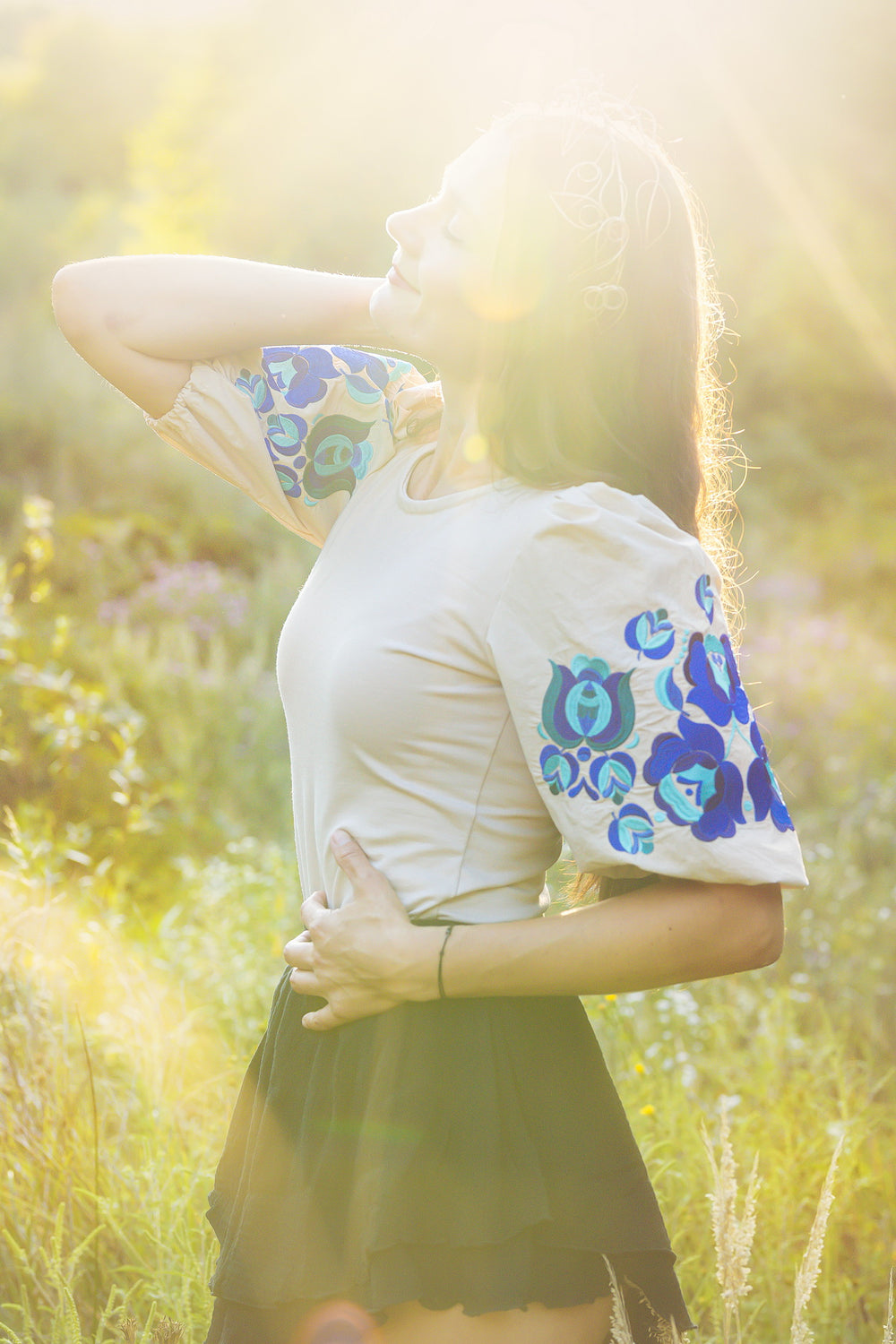 Béžové tričko Solčanská