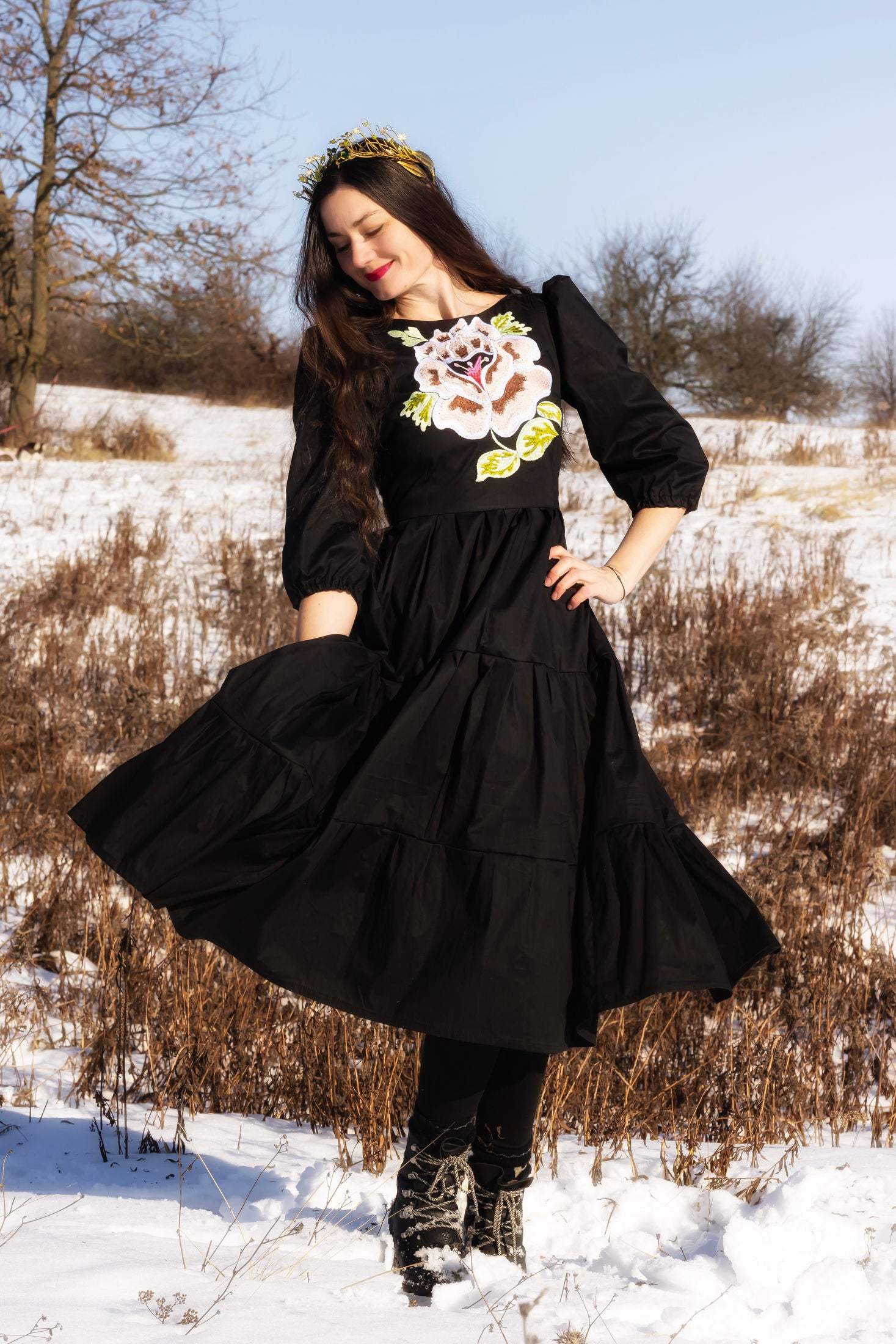 Čierne šaty Ruža kvet