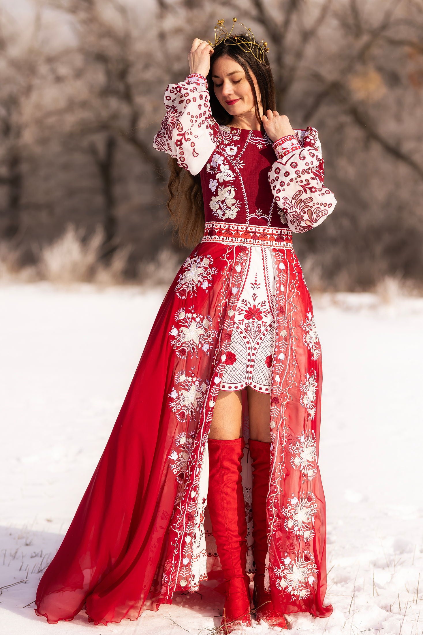 Šaty s vlečkou Pozdišovská karička