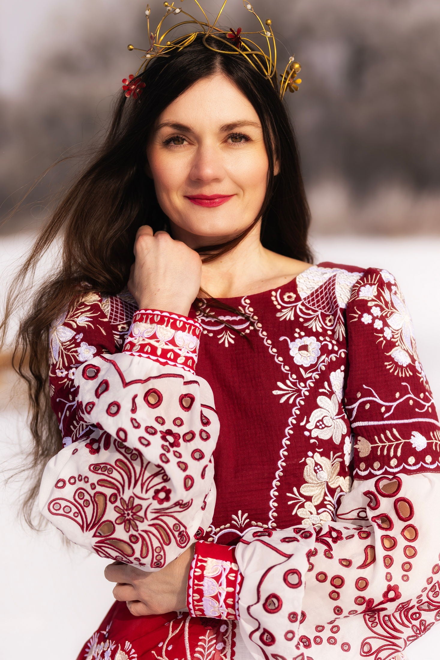 Šaty s vlečkou Pozdišovská karička