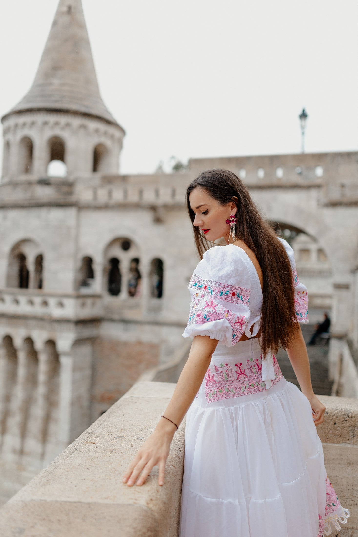 Crop top so sukňou Vajnory