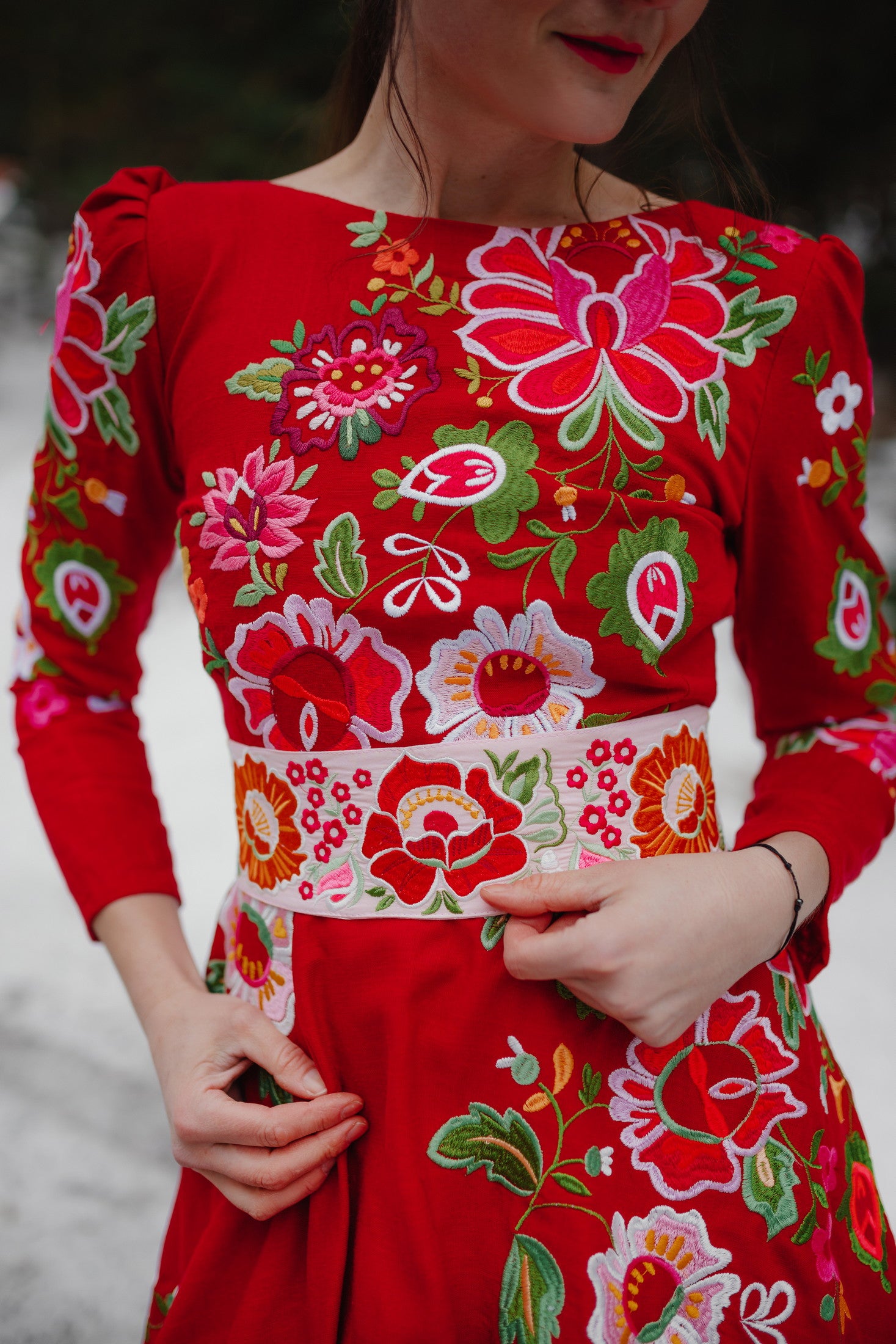 Vyšívaný opasok Hrochoťské opasky