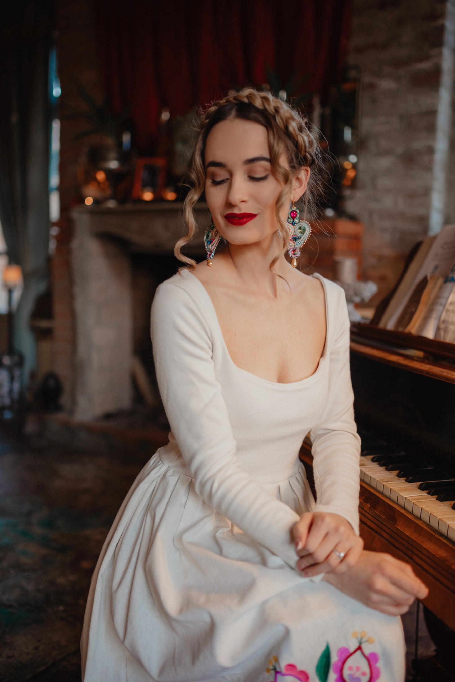Madeirové šaty Ábelová