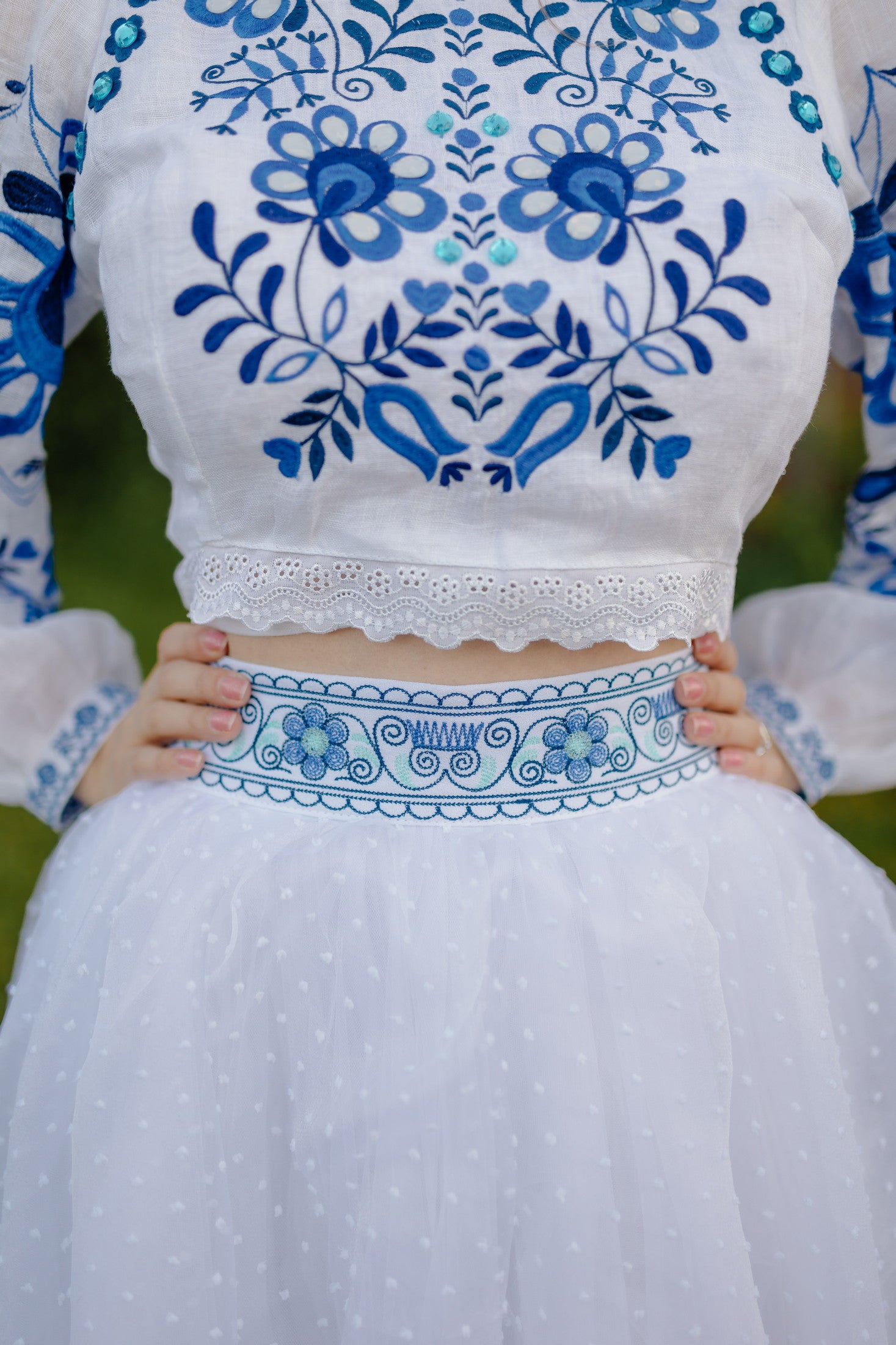 Zavinovací crop top Tekov