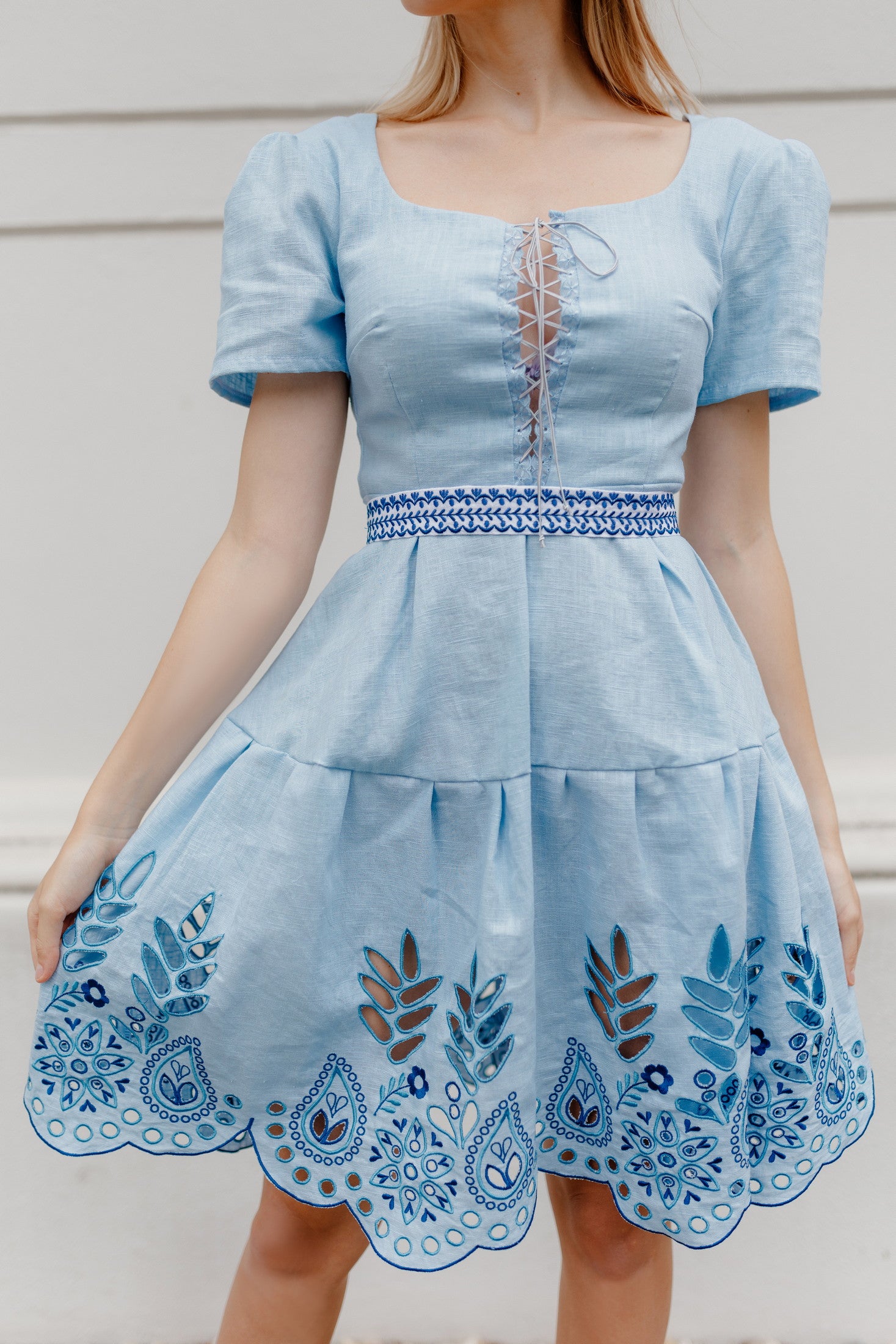 Modré madeirové šaty Solčanská