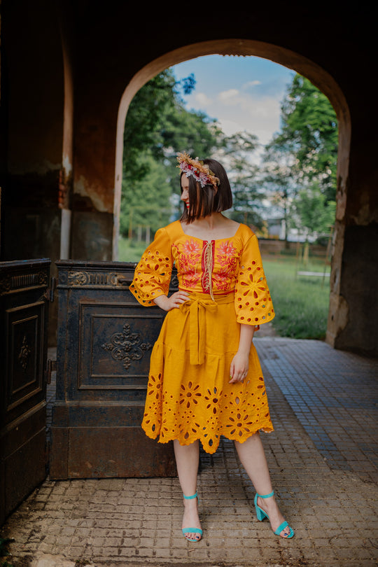 Madeirový crop top Tekov