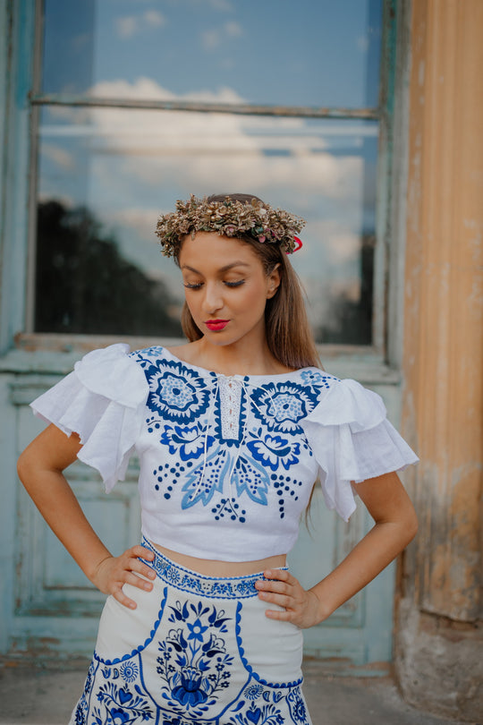 Ľanový vyšívaný crop top Liptovská deva