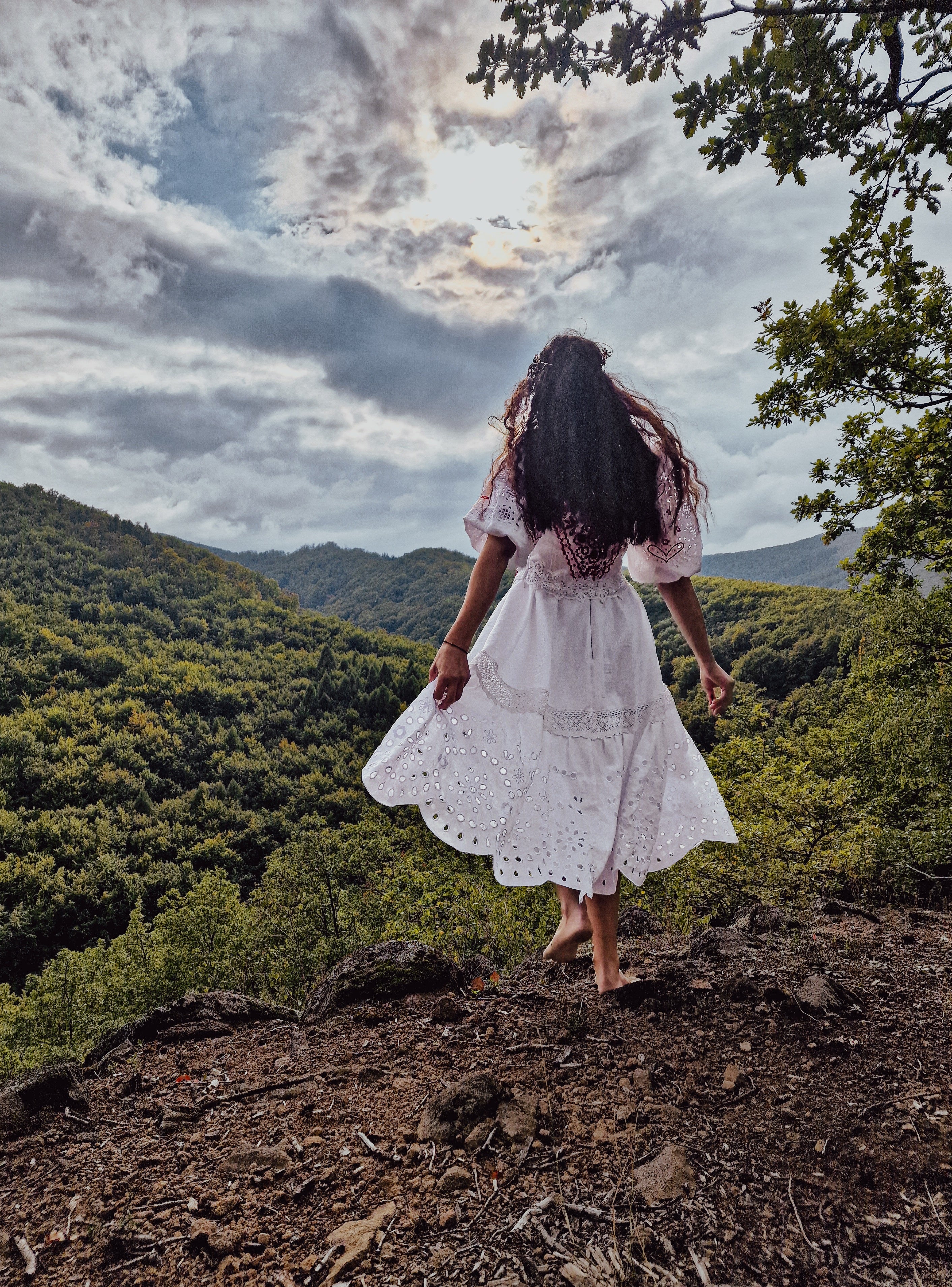 Madeirové šaty Ábelová