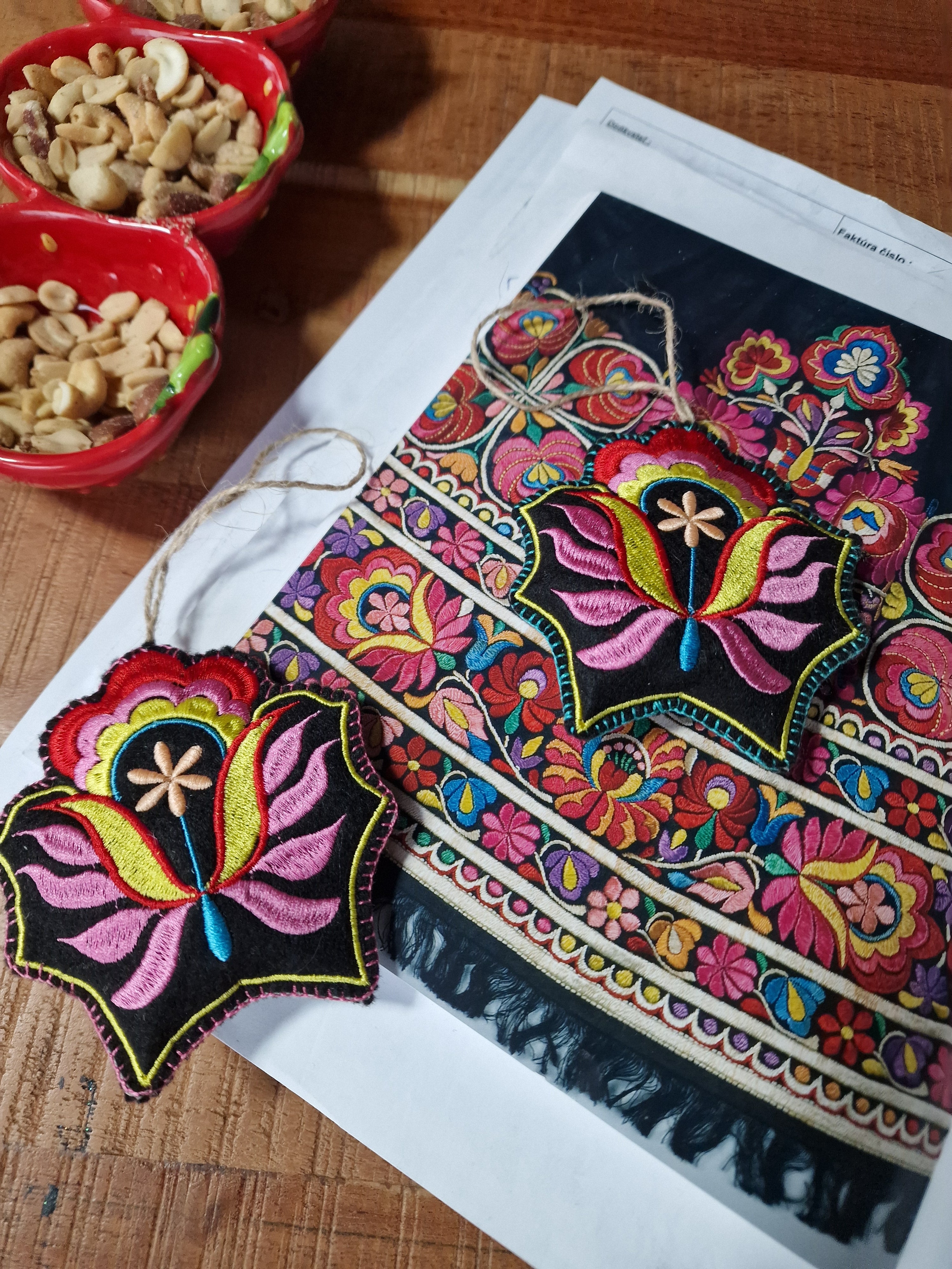 Vianočné ozdoby Čataj