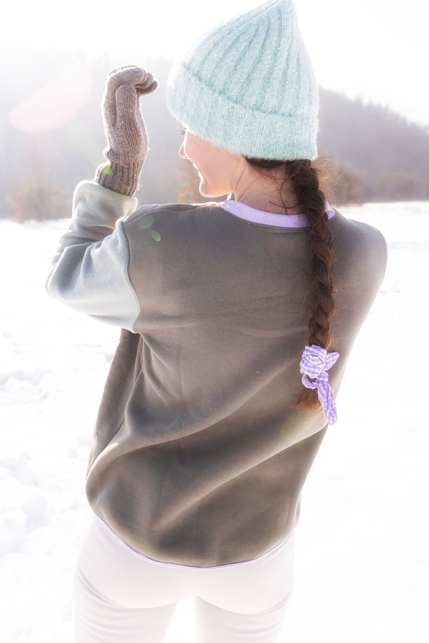 Vyšívaná mikina Ruža kvet