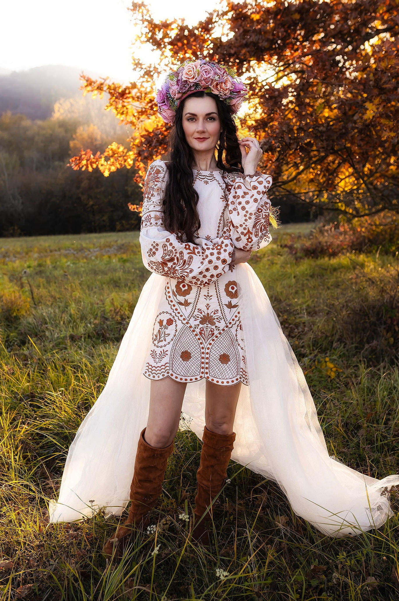 Šaty s vlečkou Pozdišovská karička