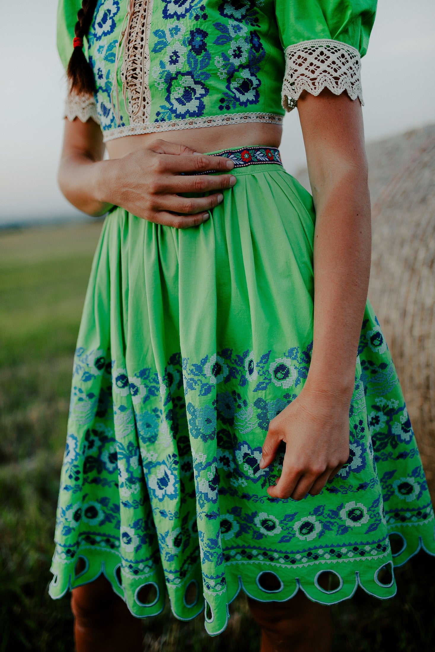 Set crop top a sukňa Zámutovské kvety