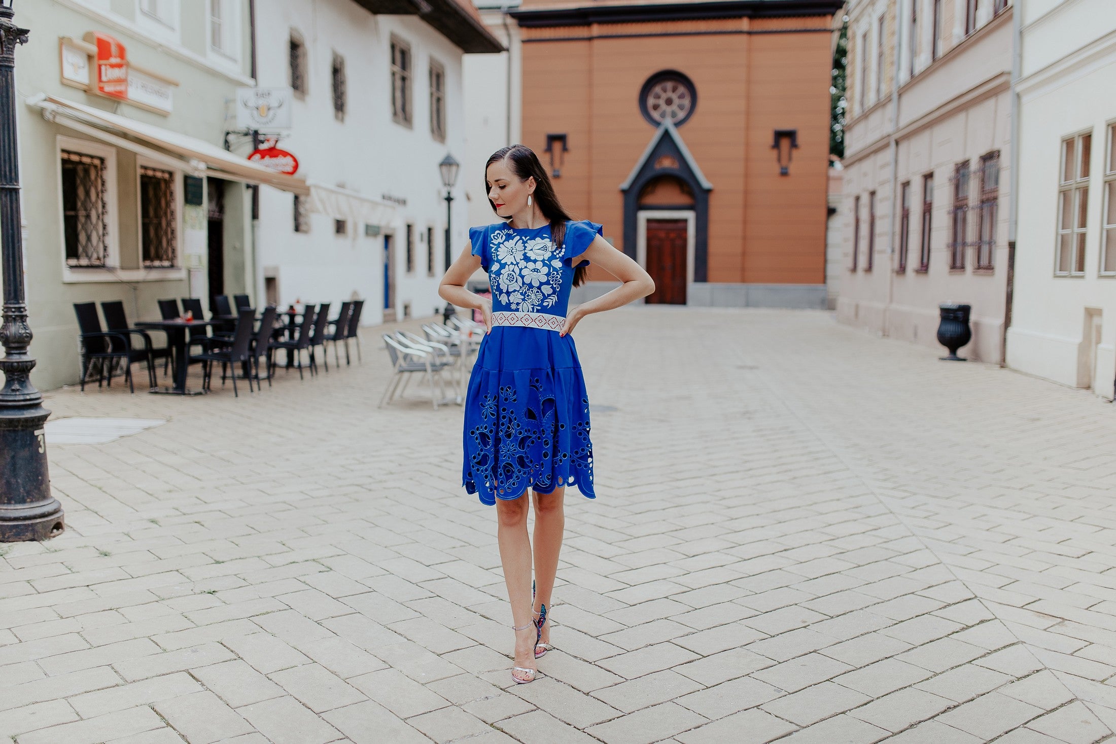 Modré madeirové šaty Poľana