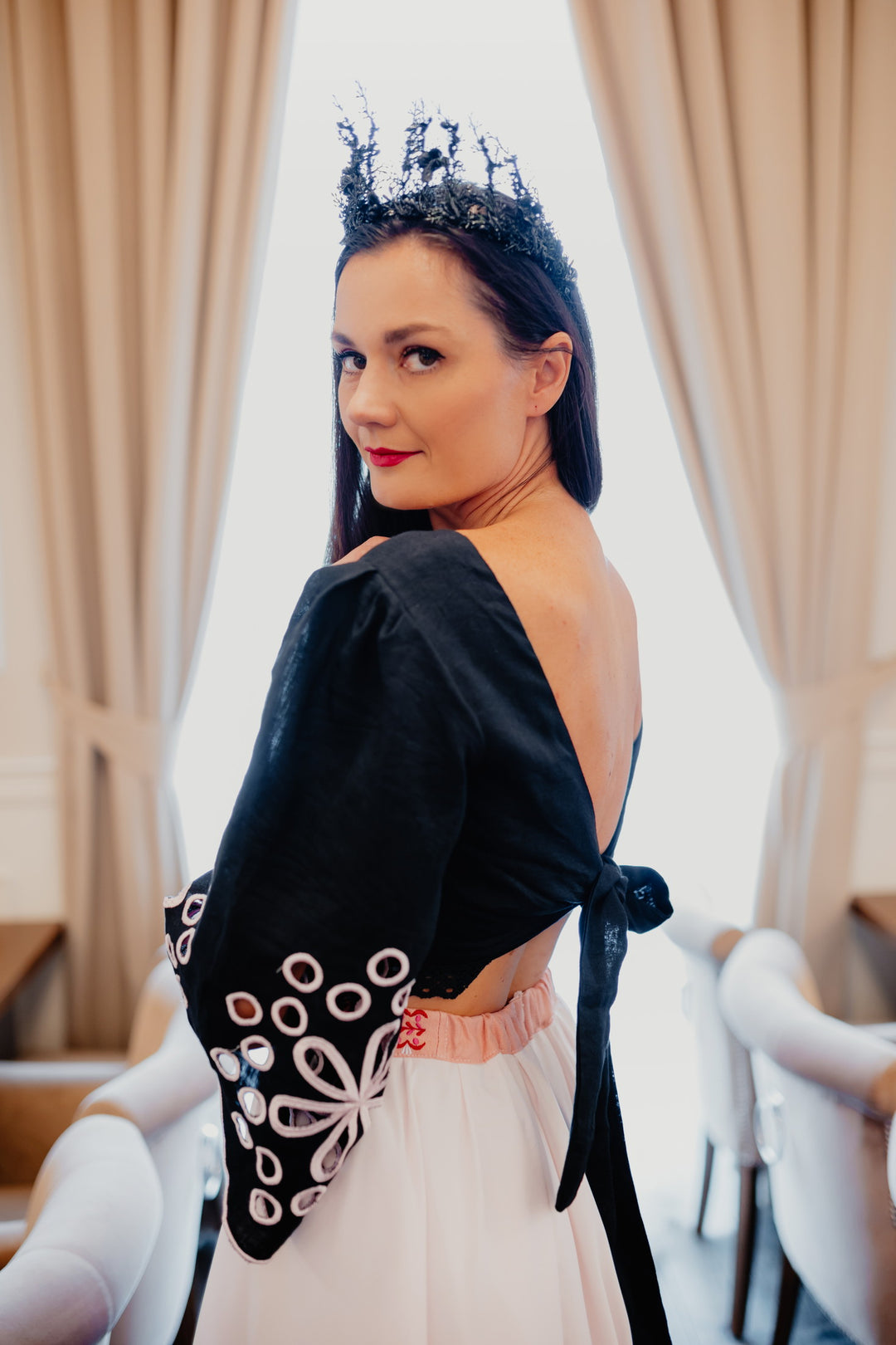 Ľanový crop top Tekov