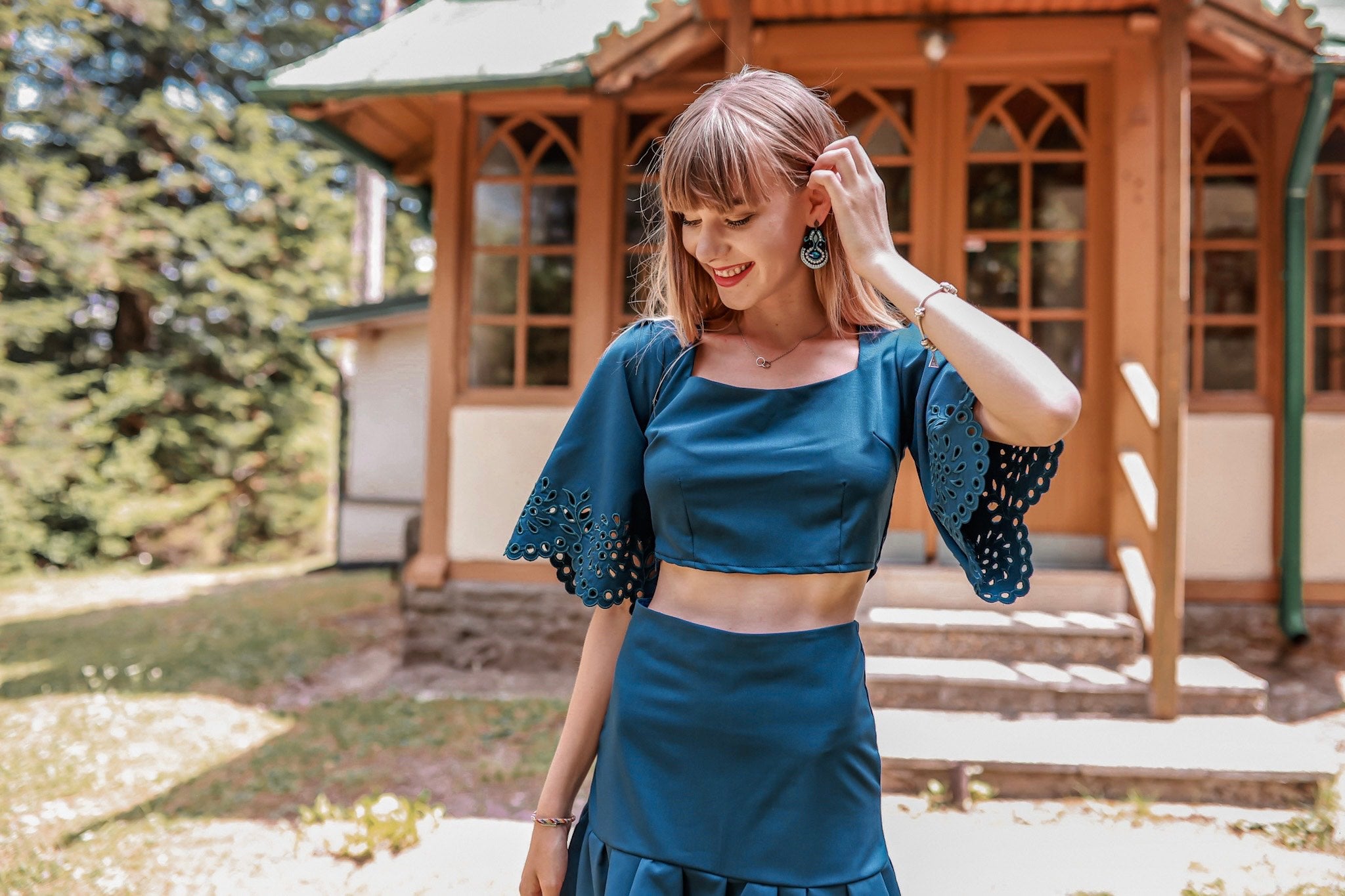 Set crop top a sukňa Zámutovské kvety